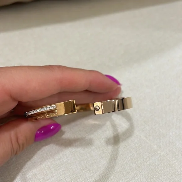 Gucci like bracelet. - Picture 5 of 7